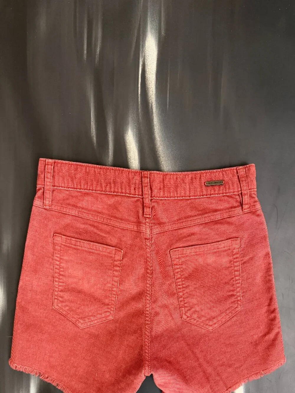 Carve designs Oahu high rise shorts 4" - Picture 3 of 3